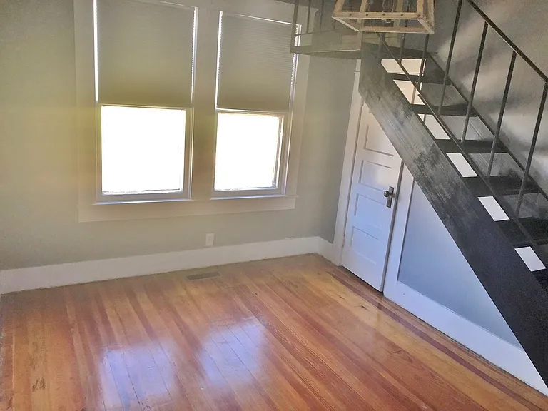 103 8th Ave N #E-301 — Photo 11