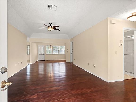 4th image of 6090 ELCONA COURT
