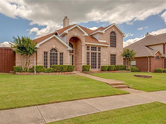 4th image of 4614 Clearlake Dr