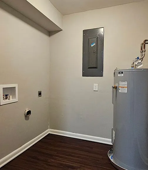 Spacious 2 bedroom 2 bath apartments in Harrison Township! — Photo 13