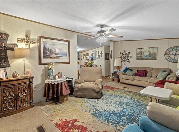 4th image of 552 Little Burns Dr