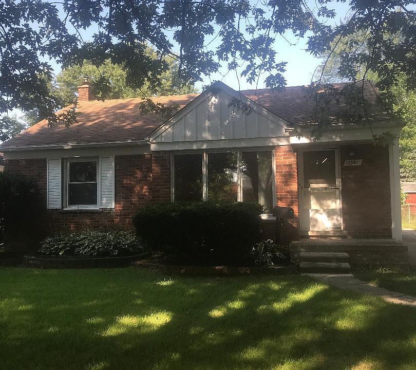 1st image of 15981 Denby St