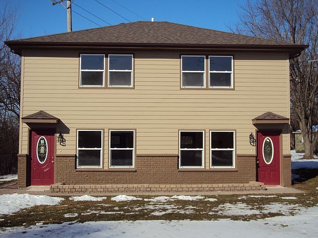 1st image of 328-330 Oakwood Ave