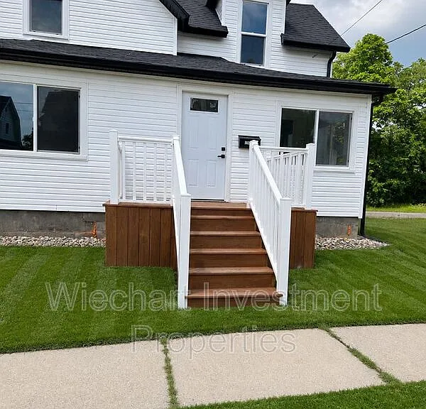 770 Richie Ave — Photo 4