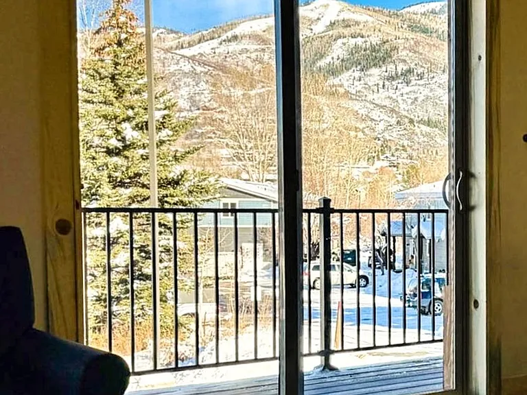 Storm Peak Apartments — Photo 67