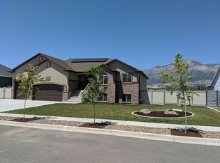 244 E 1400 N, Harrisville, UT 84404