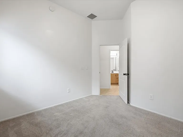 601 E Pima Meadows Dr — Photo 17