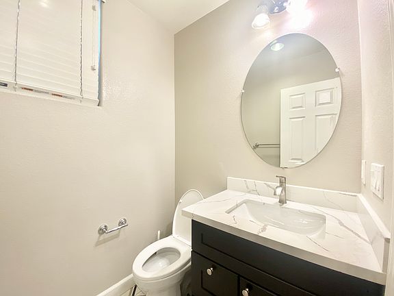 5th image of 1695 Salamoni Ct