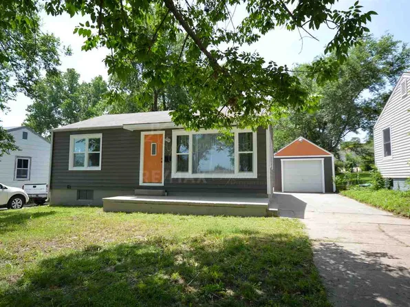 623 W Elm St, Junction City, KS 66441