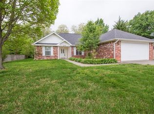 2316 W Birch St, Rogers, AR 72758