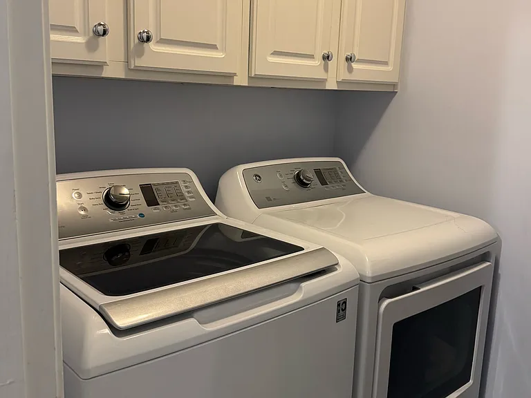 9542 Oswald Ln — Photo 11