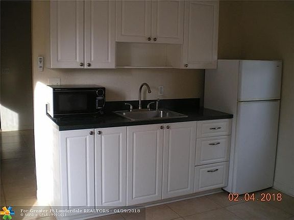 2nd image of 1436 NW 6th Ave