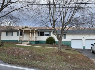 4529 Poor House Rd, Martinsburg, WV 25403