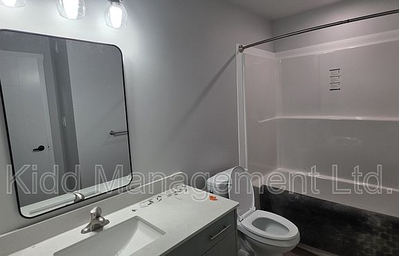 3rd image of 6285 Monterey Rd W #186