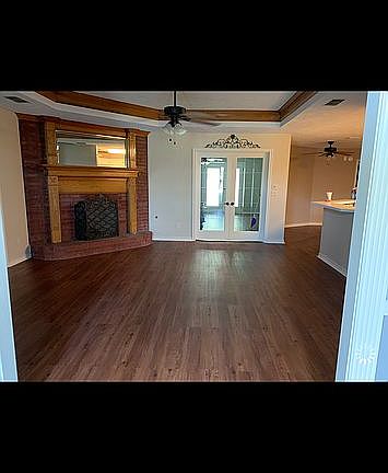 2nd image of 5809 Summerwood Ln