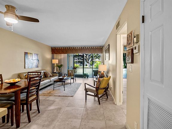 5th image of 3939 NE 5th Avenue #F103