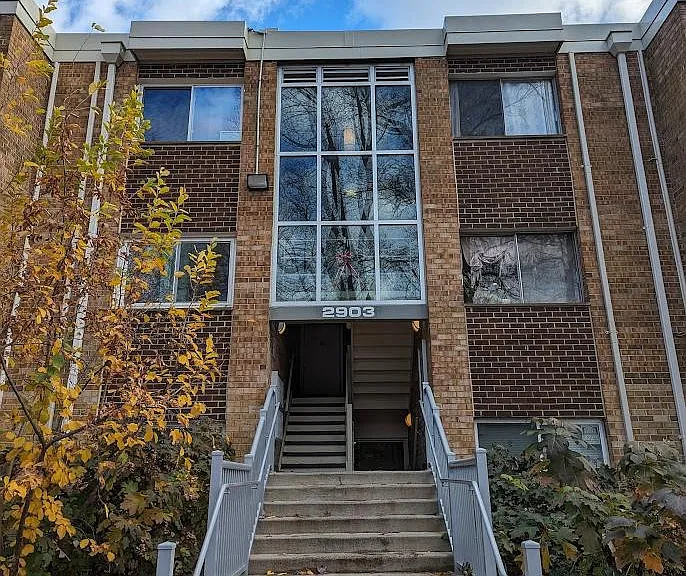 2903 Charing Cross Rd #7 — Photo 1
