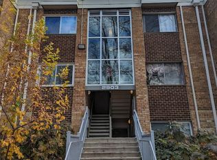 2903 Charing Cross Rd APT 7, Falls Church, VA 22042