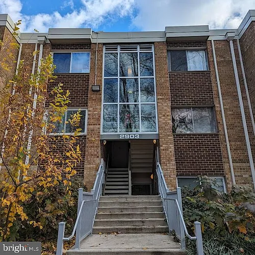 2903 Charing Cross Rd #7 Photo 1
