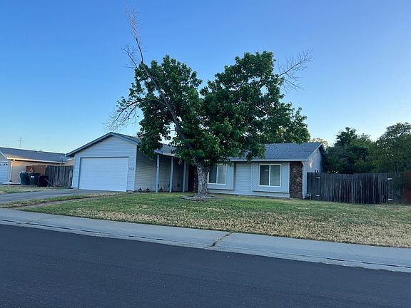 2nd image of 9027 Newhall Dr