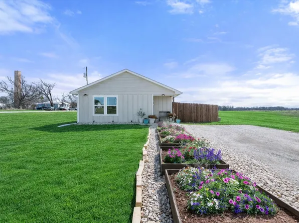 101 Allie Ct, Itasca, TX 76055