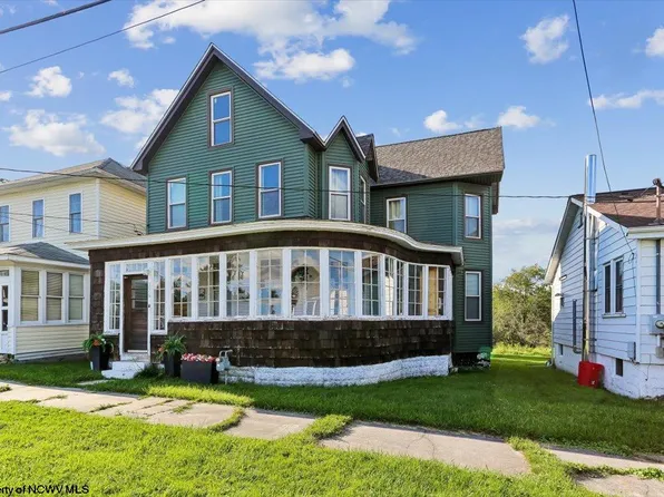 376 Fairfax Ave, Davis, WV 26260
