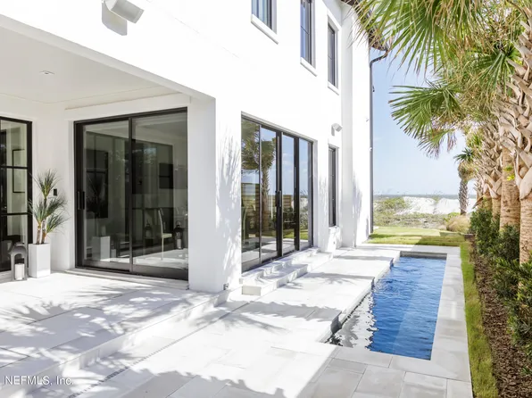 3108 Ocean Dr, Jacksonville Beach, FL 32250