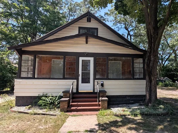 3017 Sanford Street, 3017 Sanford St APT 1, Muskegon, MI 49444