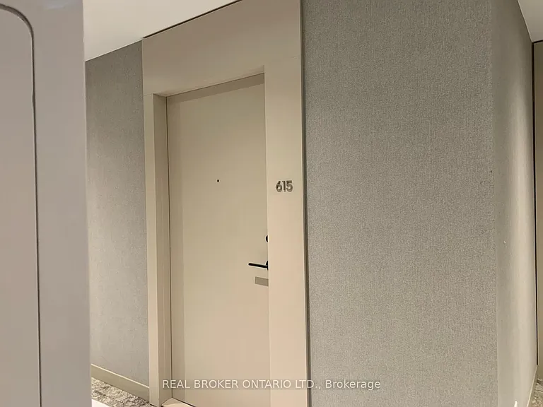 2020 Bathurst St #615 — Photo 6