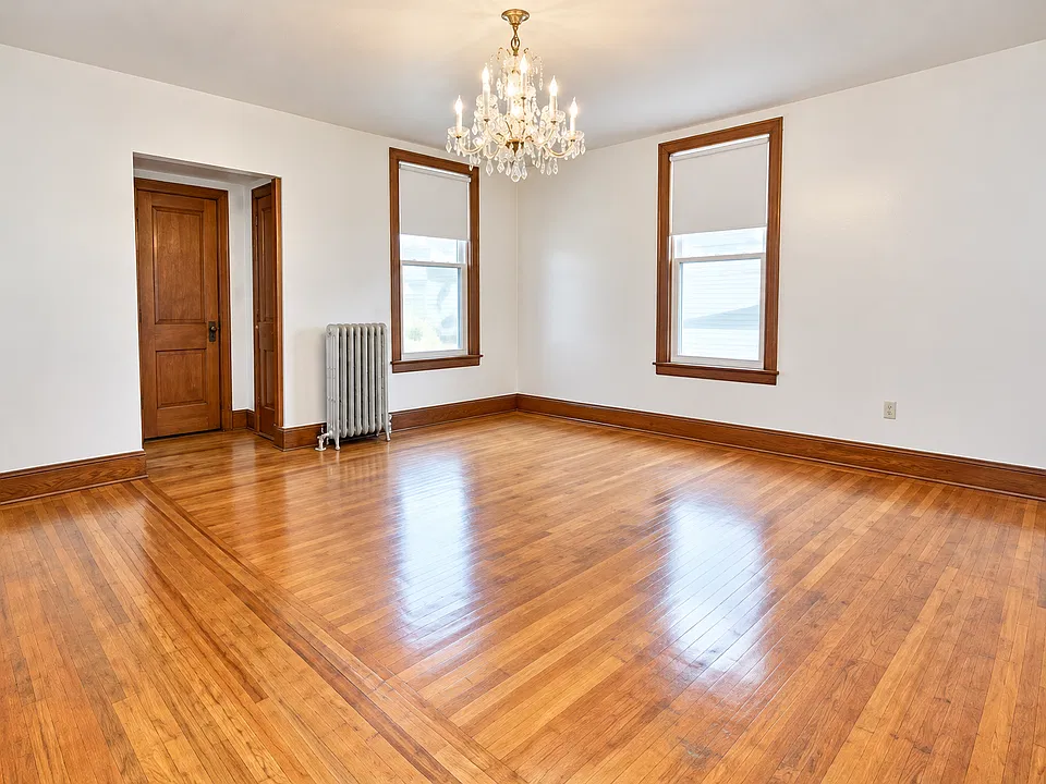 46 Dartmouth St #2