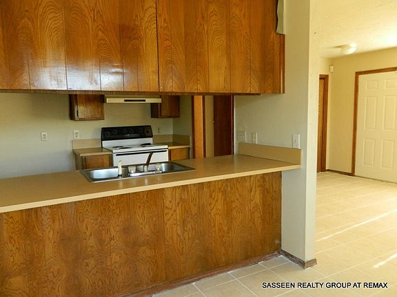5th image of 1003 NW 50th St