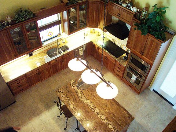 Overlook to Kitchen