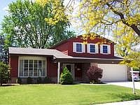 1st image of 331 E Carpenter Dr