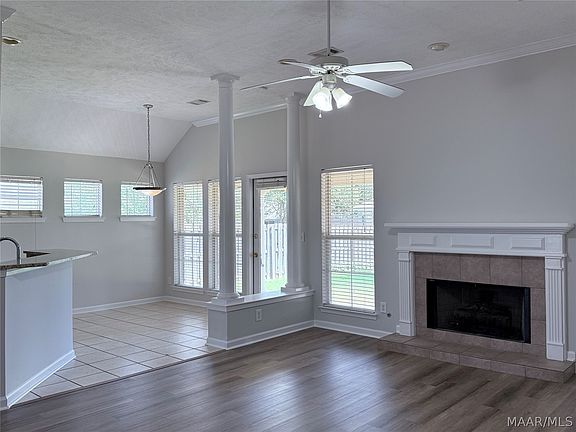 2nd image of 9624 Greythorne Way