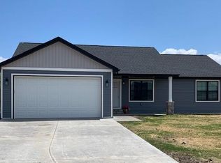 49 Ivory Ct, Aviston, IL 62216