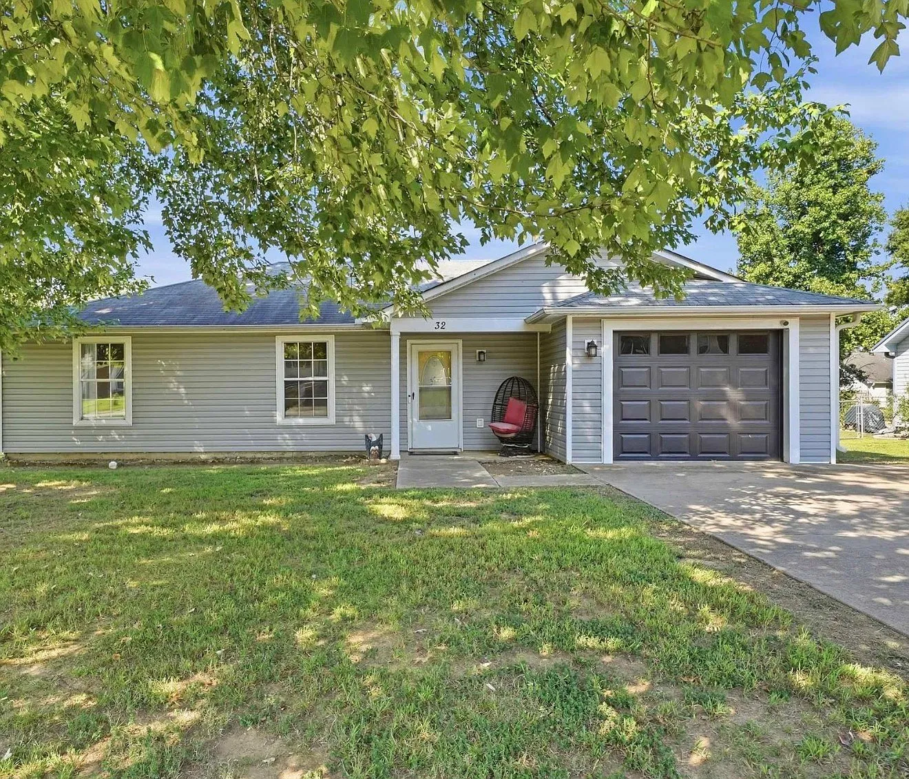 3 bed, 1271 sqft, $1,500 — Photo 1