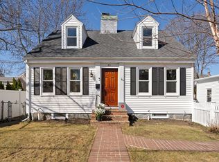 33 Virginia Rd, Quincy, MA 02169
