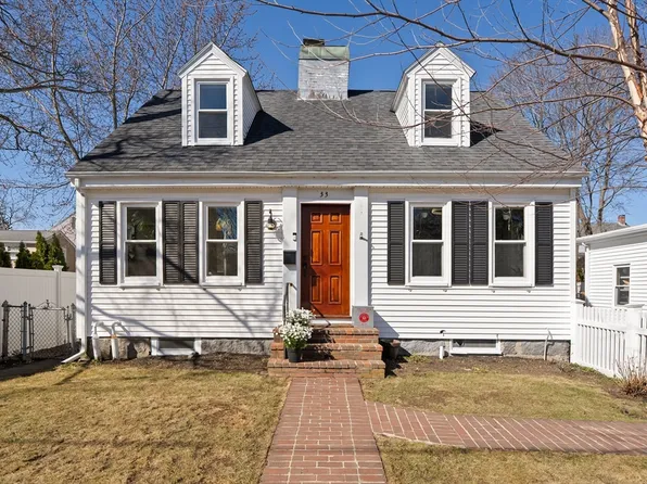 33 Virginia Rd, Quincy, MA 02169