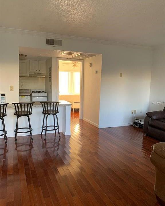 1st image of 115 Oyster Bay Cir APT 130