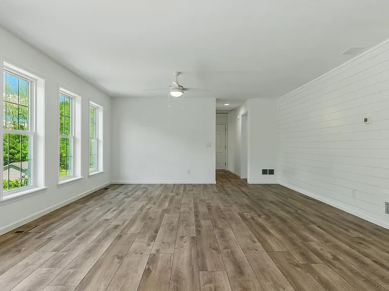 542 Partridge Farm Rd — Photo 34