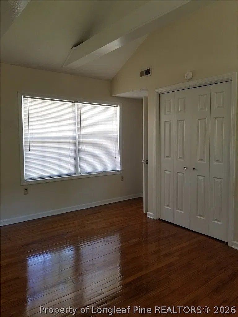 3 bed, 1.5 bath, $875 — Photo 3