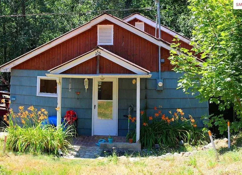 146 W Garfield Bay Rd