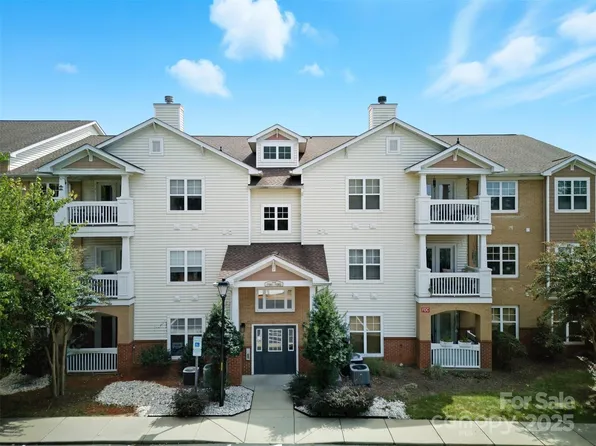 11959 Ridgeway Park Dr, Charlotte, NC 28277