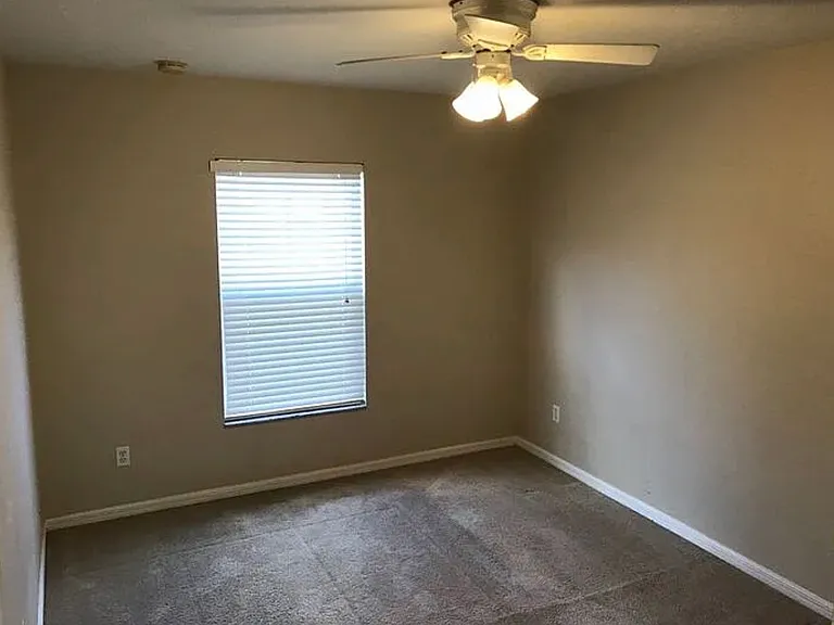 3820 Silverbell Loop — Photo 15