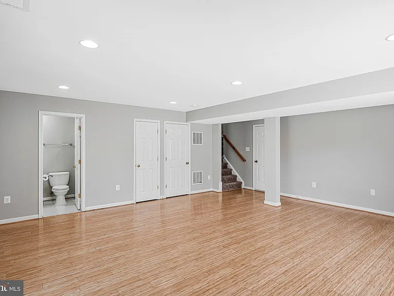 22247 Waterberry Ter — Photo 28