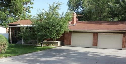 2nd image of 9514 S Poppy Ln