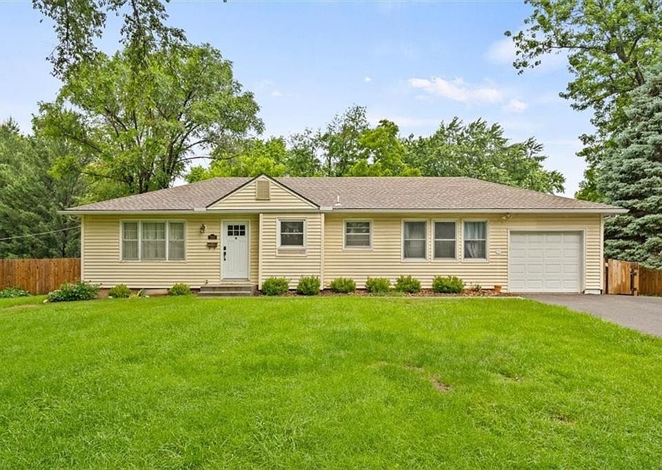 1st image of 7610 Reinhardt Dr