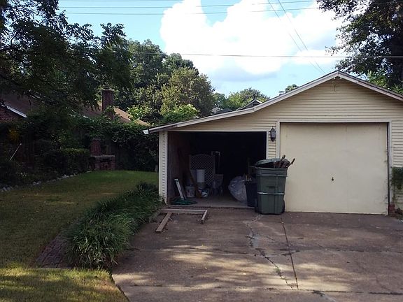 3rd image of 1620 Glenview Ave