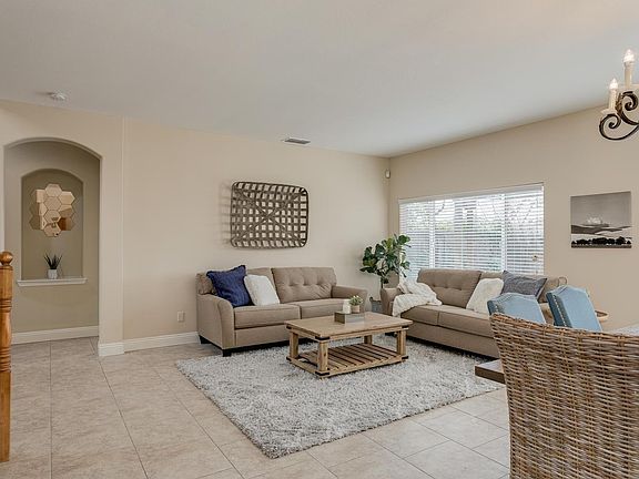 4th image of 7709 Black Sand Way