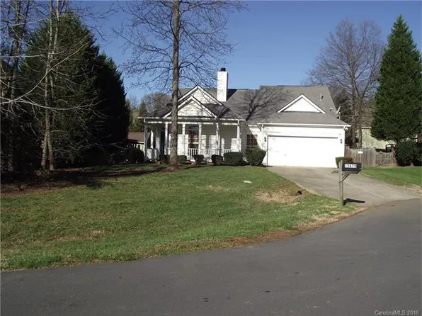 15679 Knoll Oak Ct, Huntersville, NC 28078
